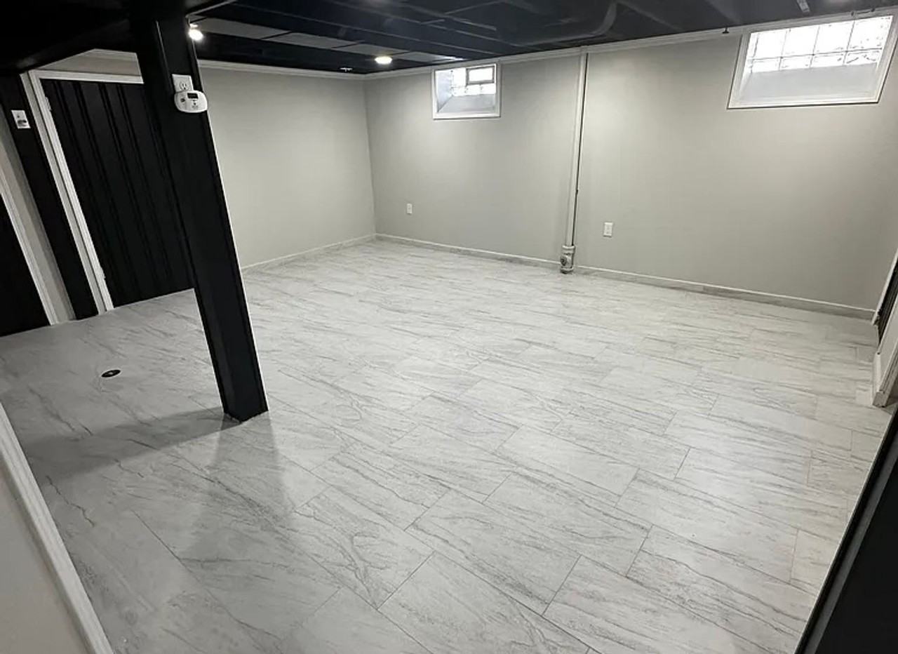 950 N York St - Photo 3 of 16