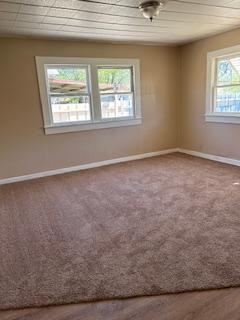 1611 Elizabeth Ave - Photo 3 of 10