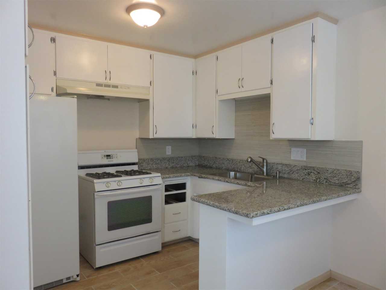 4352 Texas St #8 - Photo 3 of 17