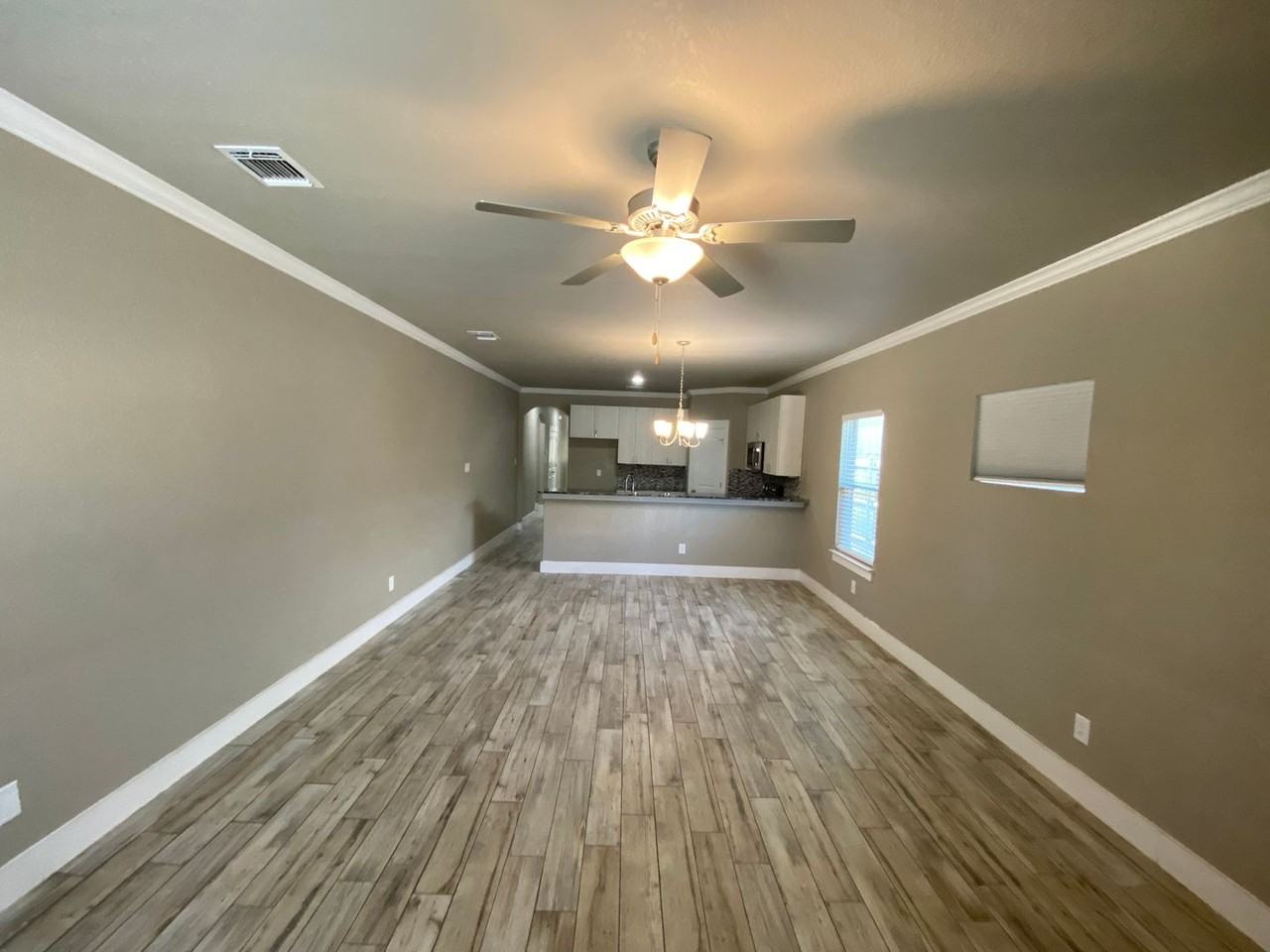 1020 Mellow Breeze - Photo 5 of 32