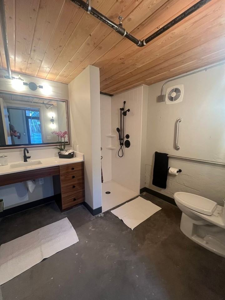 122 5th St - Photo 5 of 17