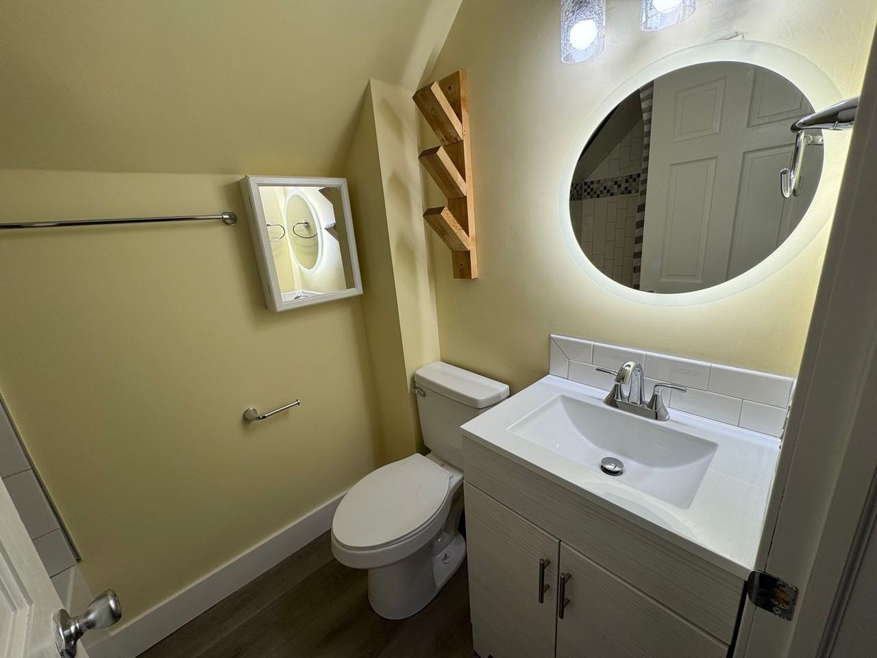 437 4th Ave - Photo 2 of 10