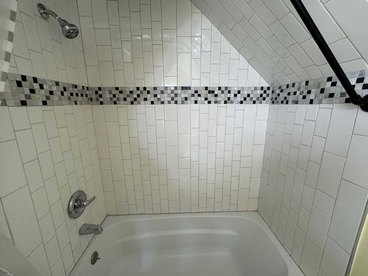 437 4th Ave - Photo 3 of 10