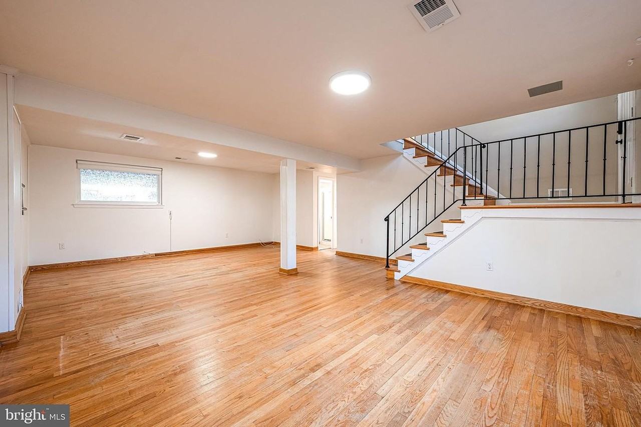 3900 Flagstone Ter - Photo 2 of 14