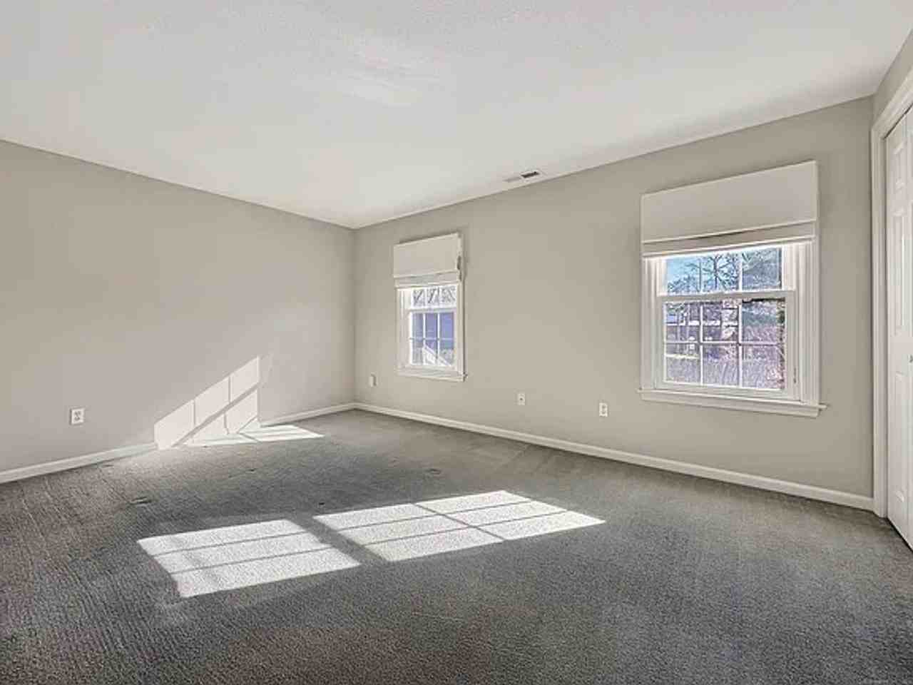 37 Hubbard Run Dr #37 - Photo 2 of 11