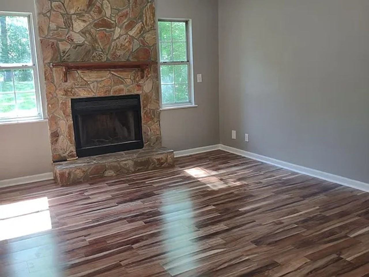 524 Chickamauga Dr - Photo 2 of 5