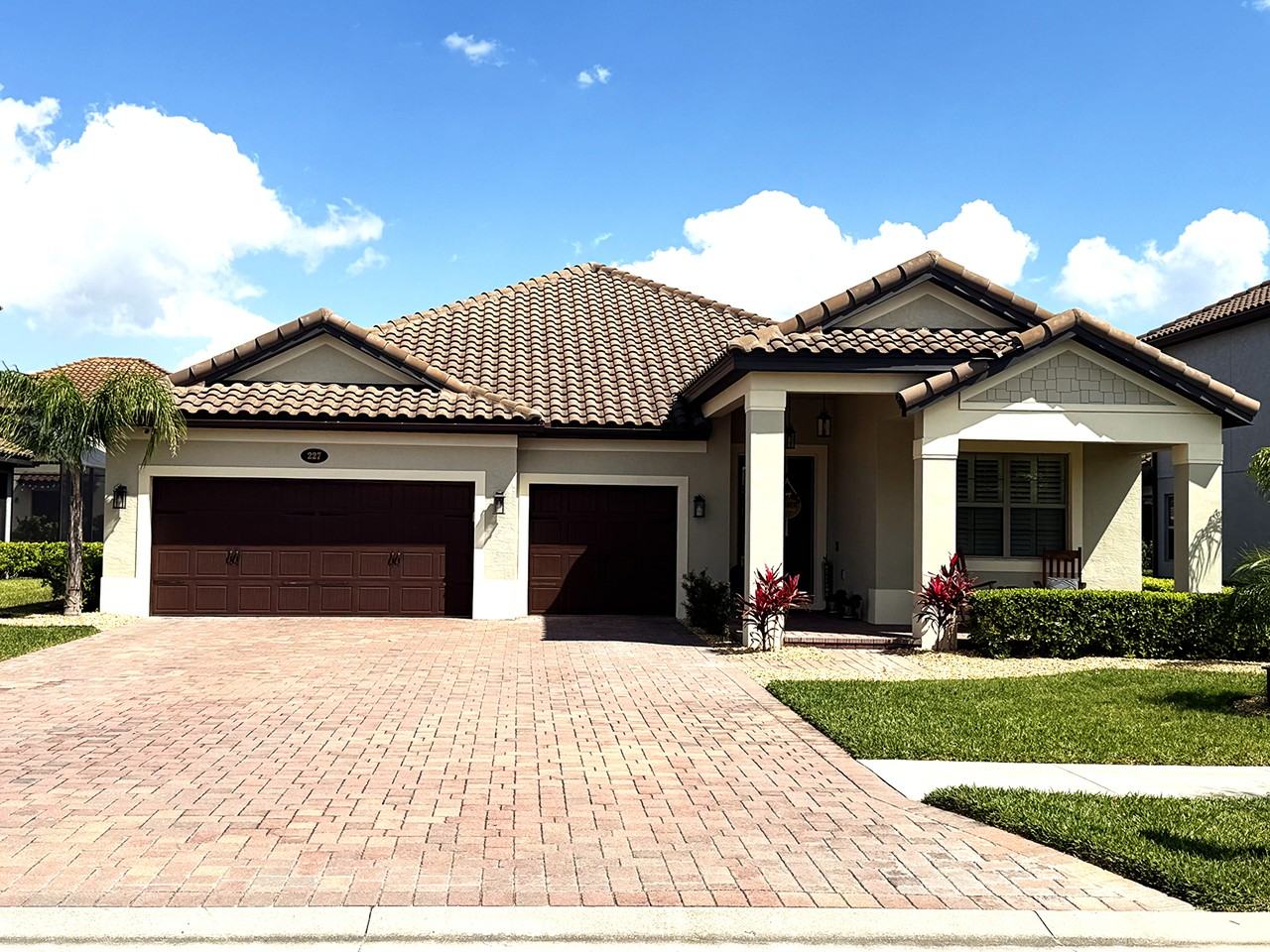 227 Lugano Way #NA - Photo 2 of 12