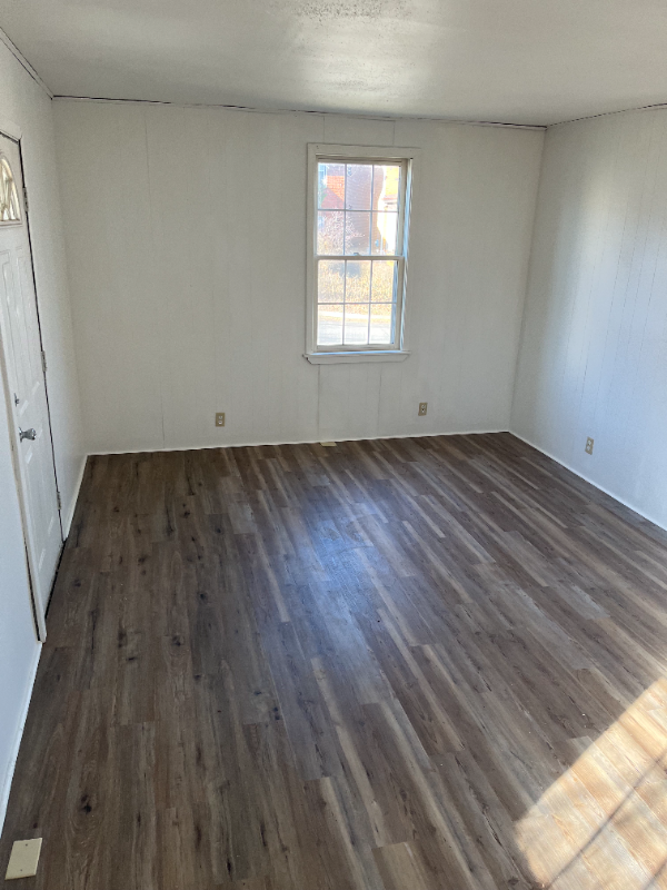 201 E 20th Ave - Photo 2 of 6