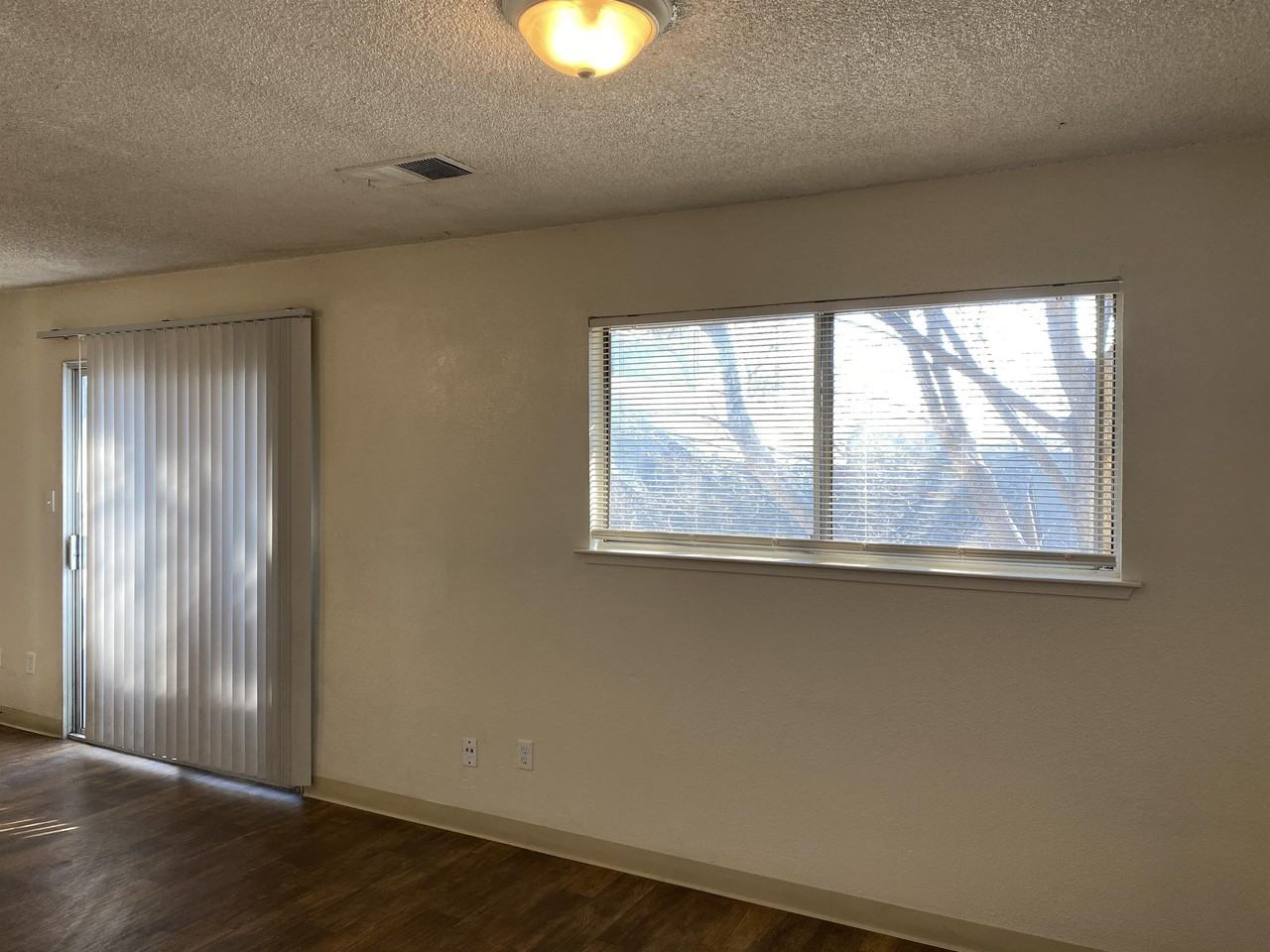 514 13th Street - Photo 5 of 8