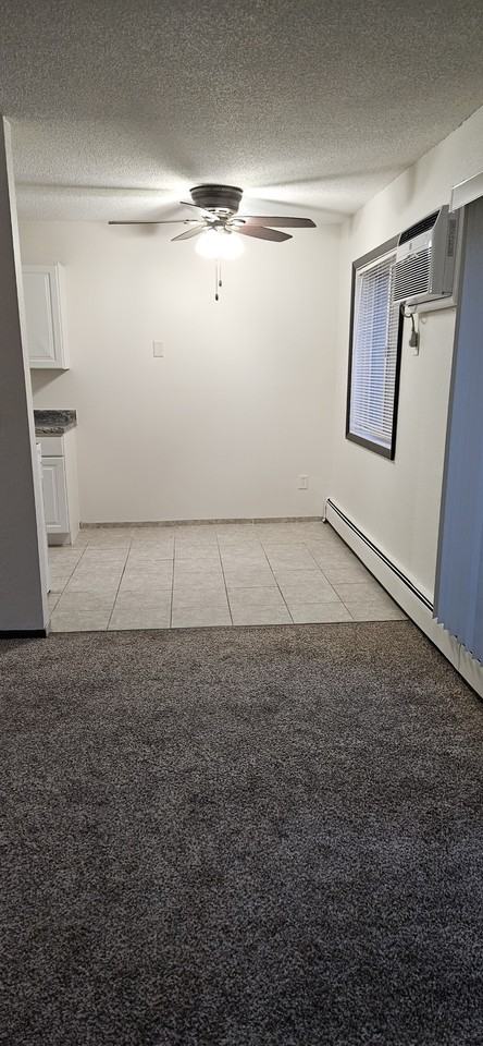 Ridge Crest Apts - Photo 3 of 29