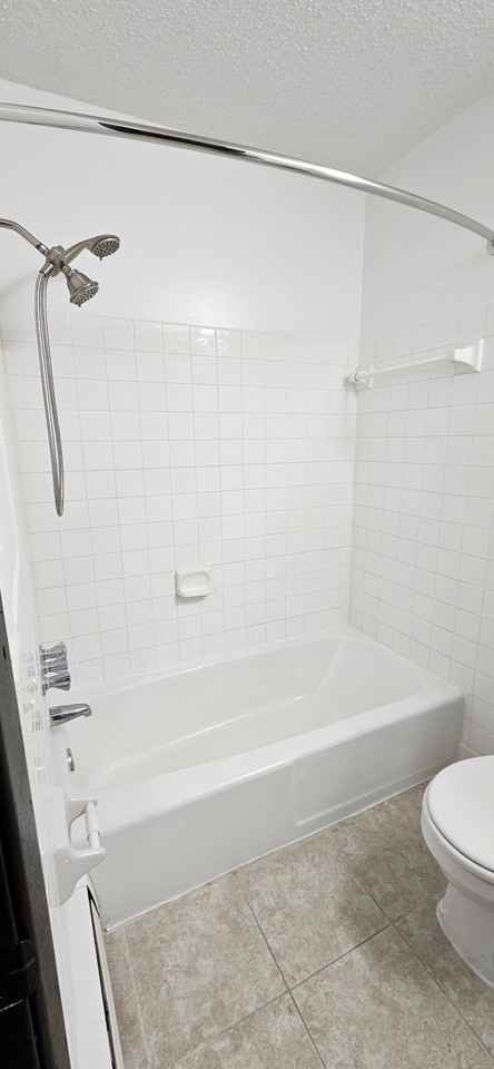 Ridge Crest Apts - Photo 7 of 29