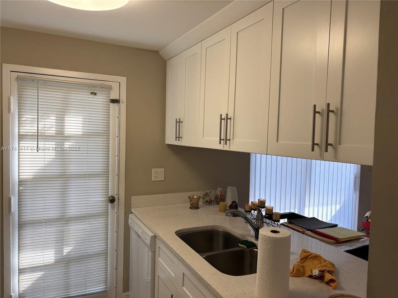 10806 Southwest 88th Street #P26 - Photo 3 of 19