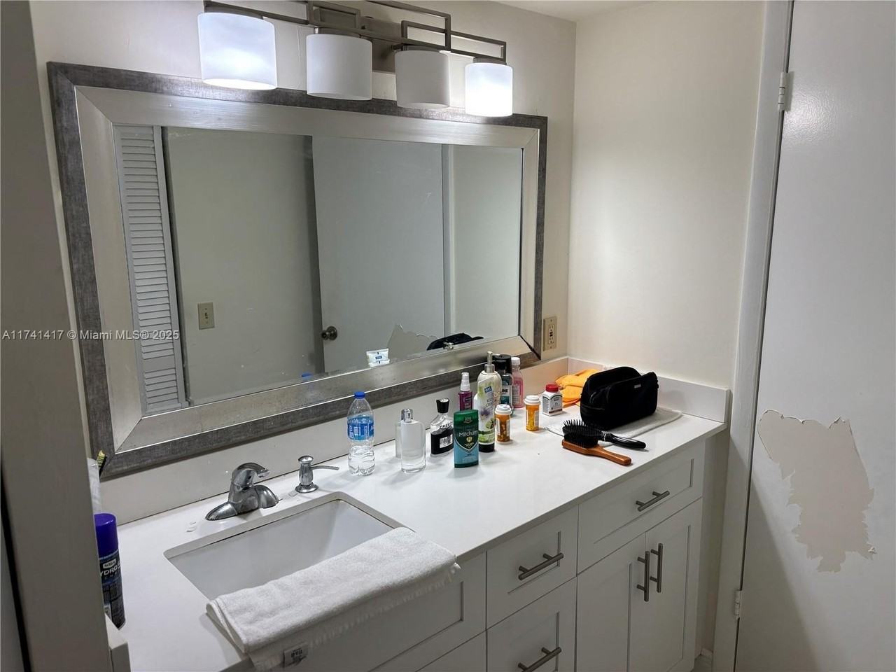 10806 Southwest 88th Street #P26 - Photo 5 of 19