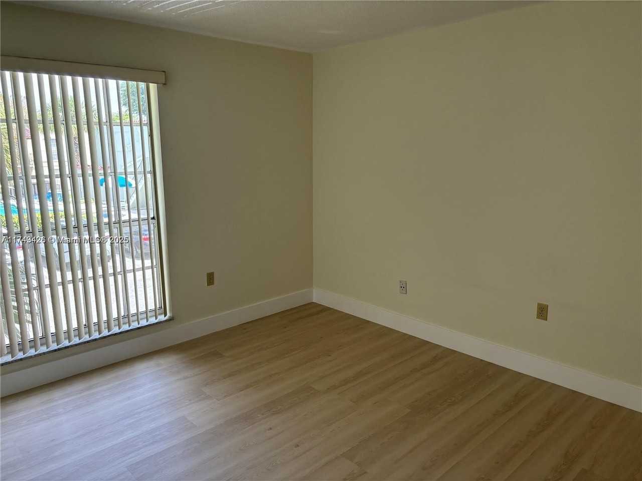 10744 Southwest 88th Street #M18 - Photo 7 of 18