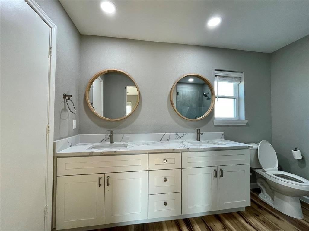 1800 Cartwright Drive - Photo 6 of 16