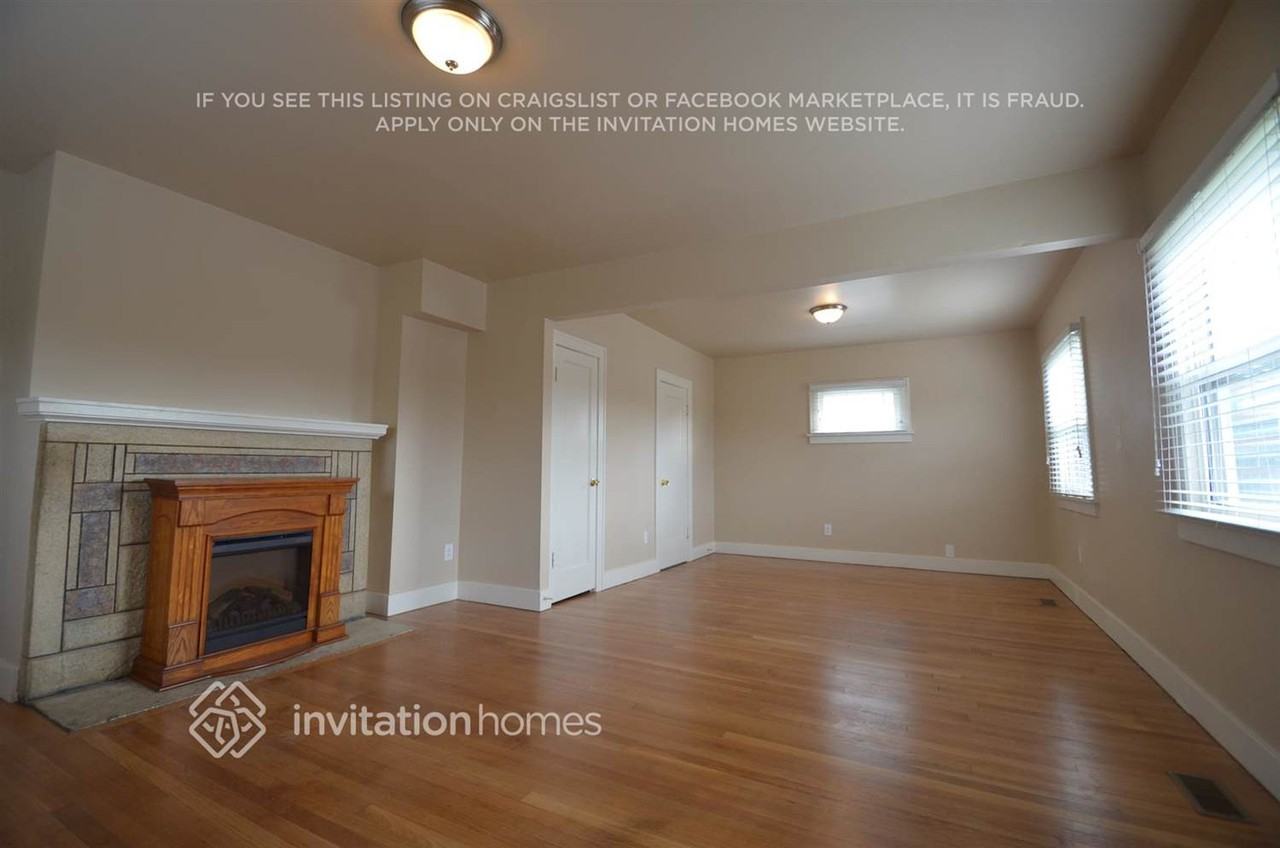 2723 Virginia Ave - Photo 2 of 7