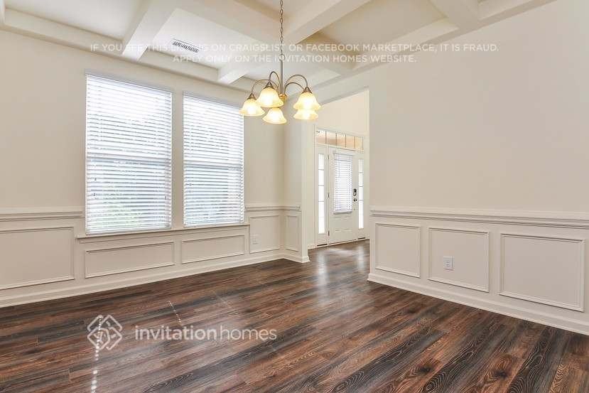 141 Roaring Creek Dr - Photo 5 of 26
