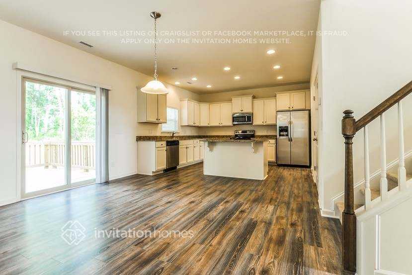 141 Roaring Creek Dr - Photo 6 of 26