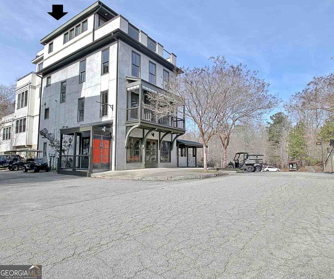 9117 Selborne Ln - Photo 2 of 50