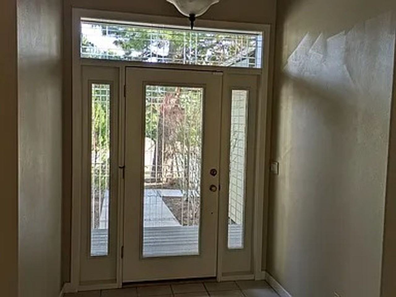 2987 Nw Fairway Heights Dr - Photo 3 of 38