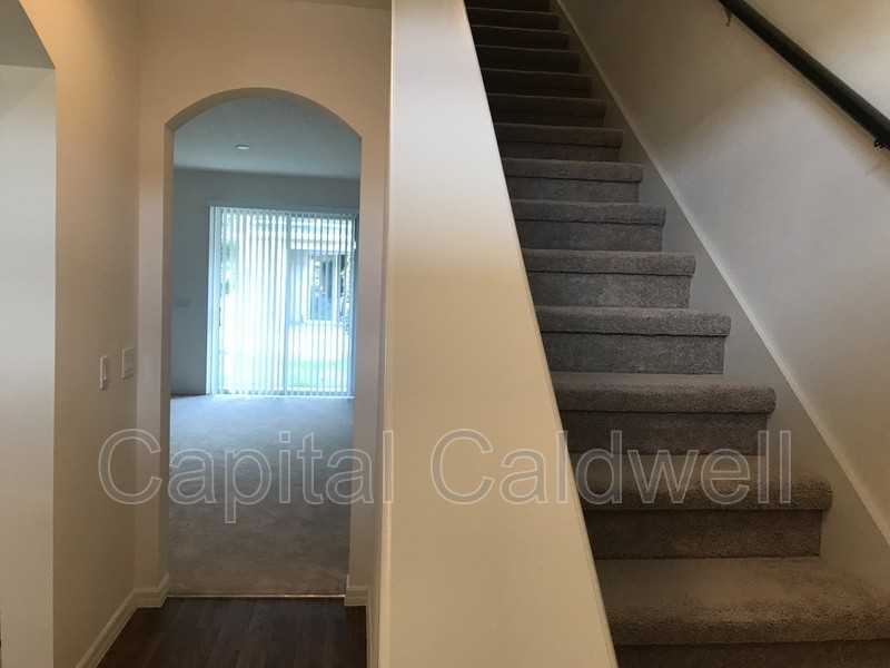 7013 Timberside Pl - Photo 7 of 32