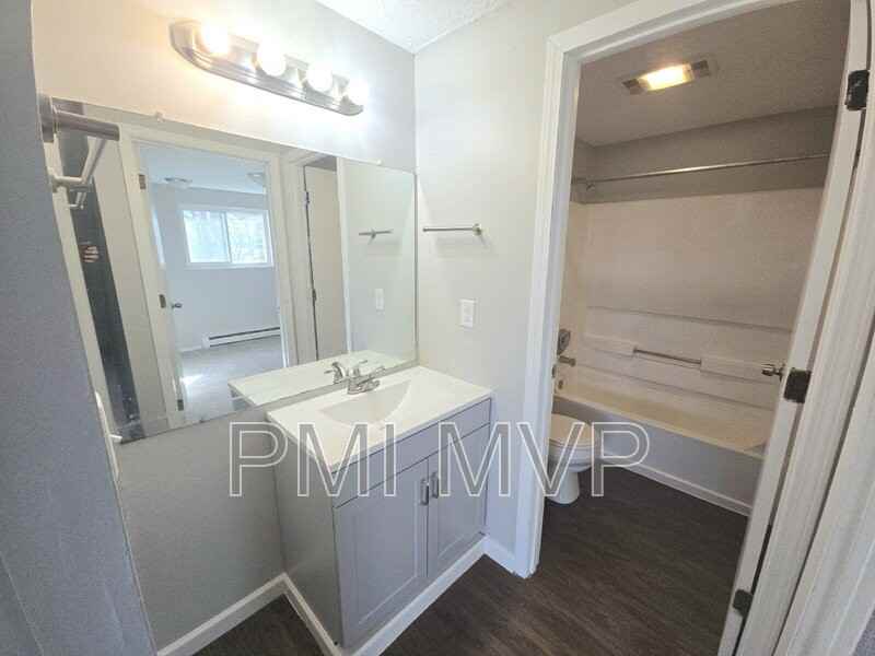 2769 Wedge St - Photo 2 of 11