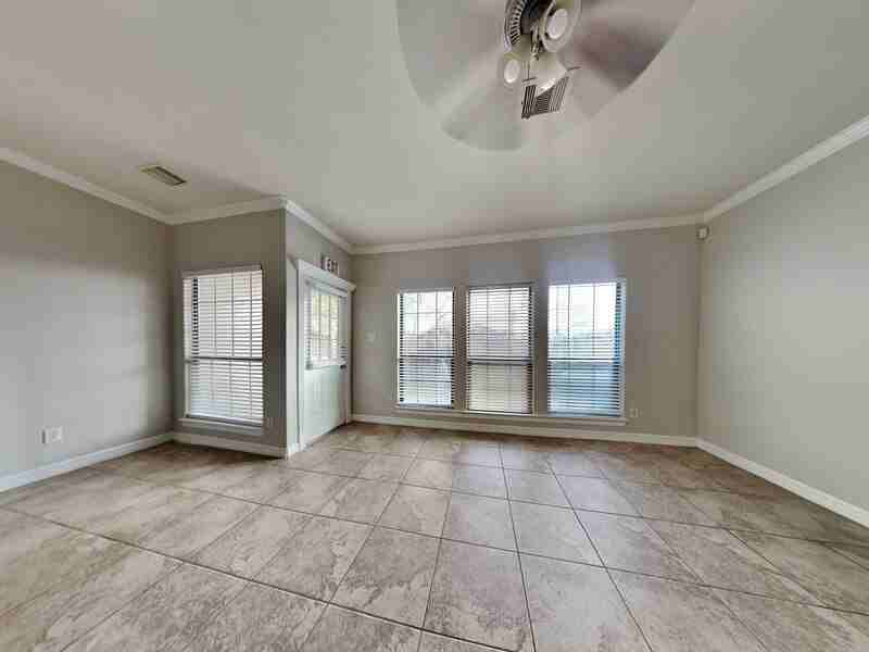 4202 Alvin St #A - Photo 2 of 12