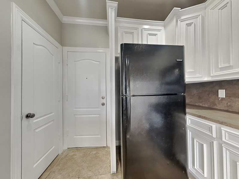 4202 Alvin St #A - Photo 3 of 12