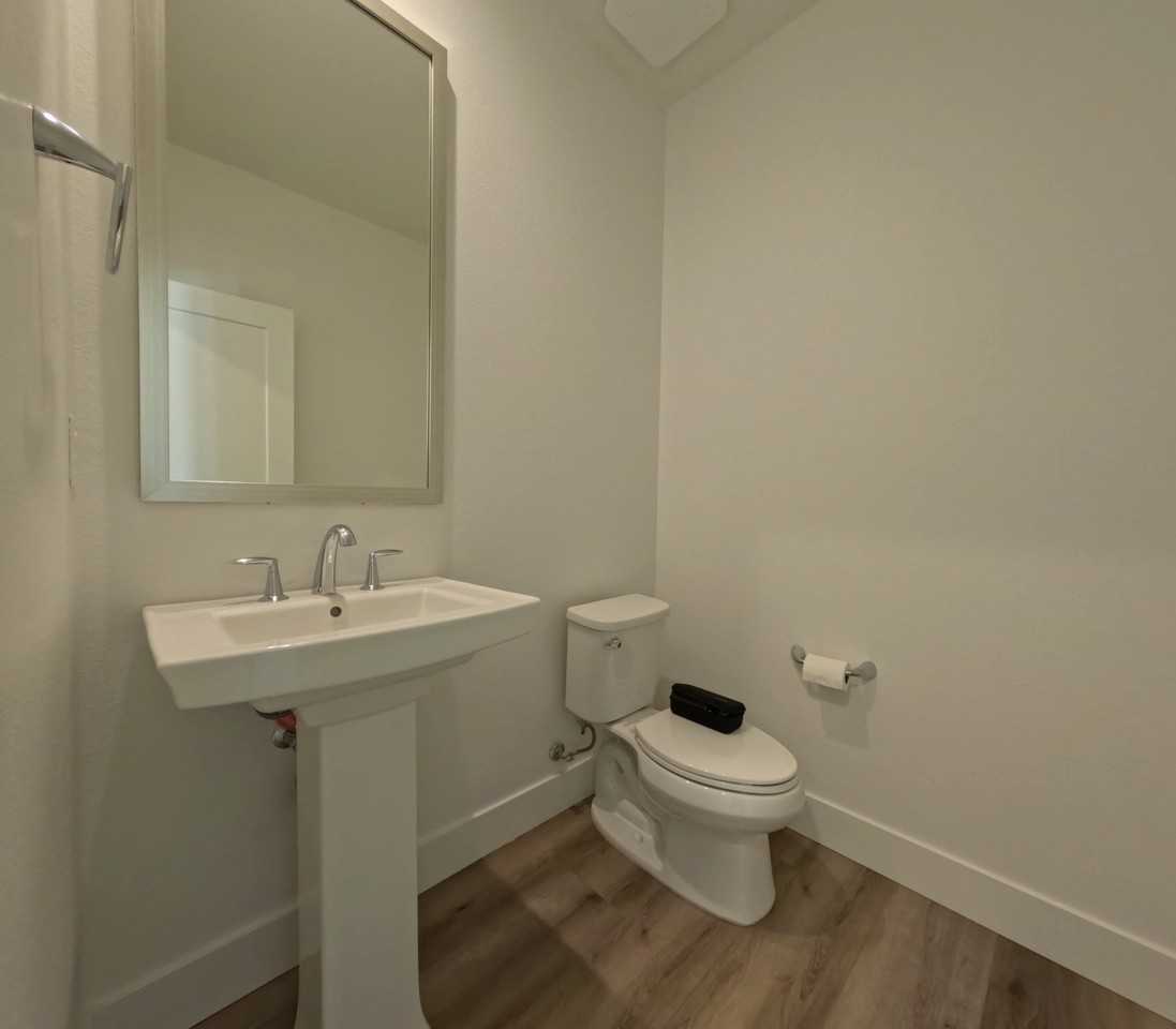 2716 Amora Cir #NA - Photo 2 of 24