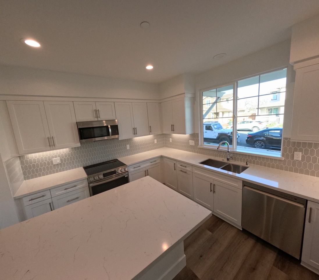 2716 Amora Cir #NA - Photo 3 of 24