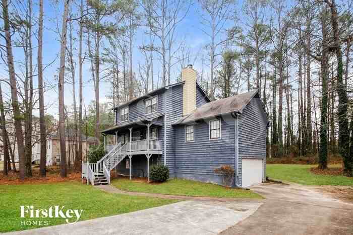 2475 Smith Ave Sw - Photo 2 of 18