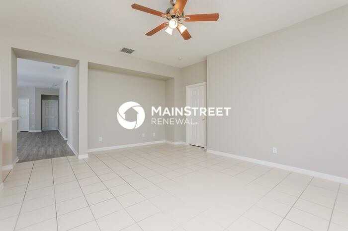 210 Andover Dr - Photo 3 of 16