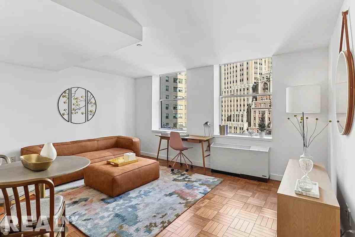 Exchange Pl #1428 - Photo 2 of 10