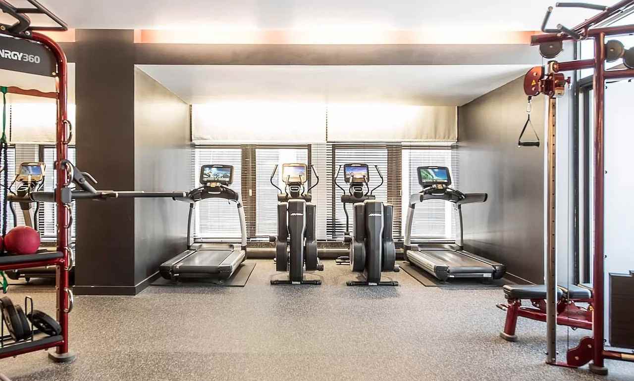 Wall St #1013 - Photo 5 of 9