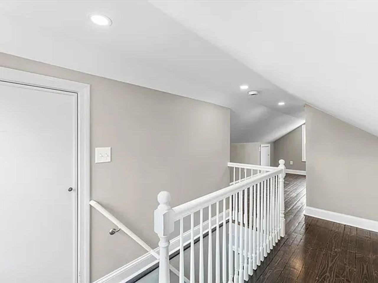 15 E Buckingham Ave - Photo 2 of 15