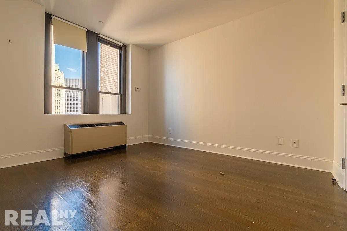 Park Row #20B - Photo 3 of 4