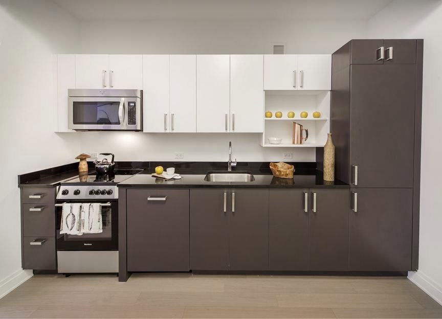 Pine St #4501 - Photo 2 of 11