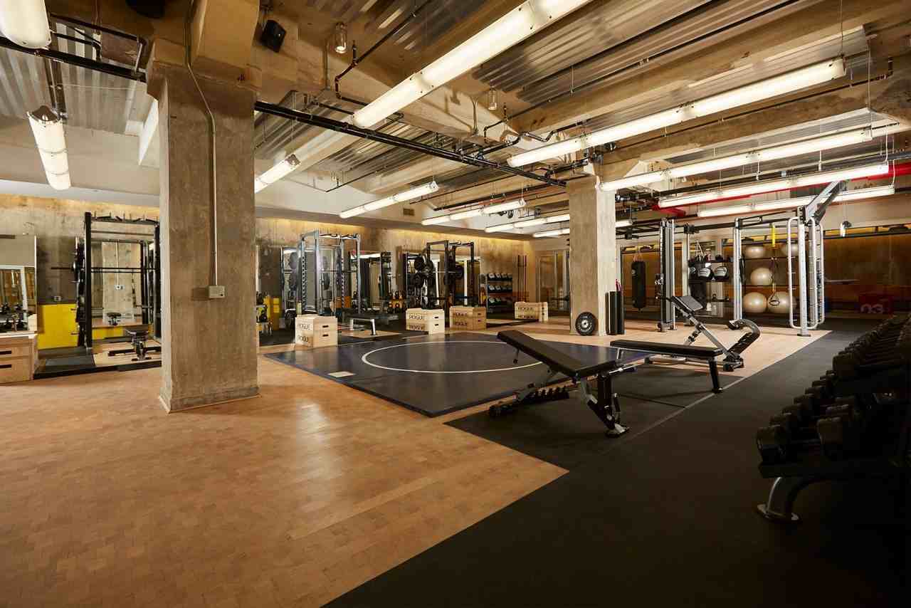 Pine St #1624 - Photo 7 of 11