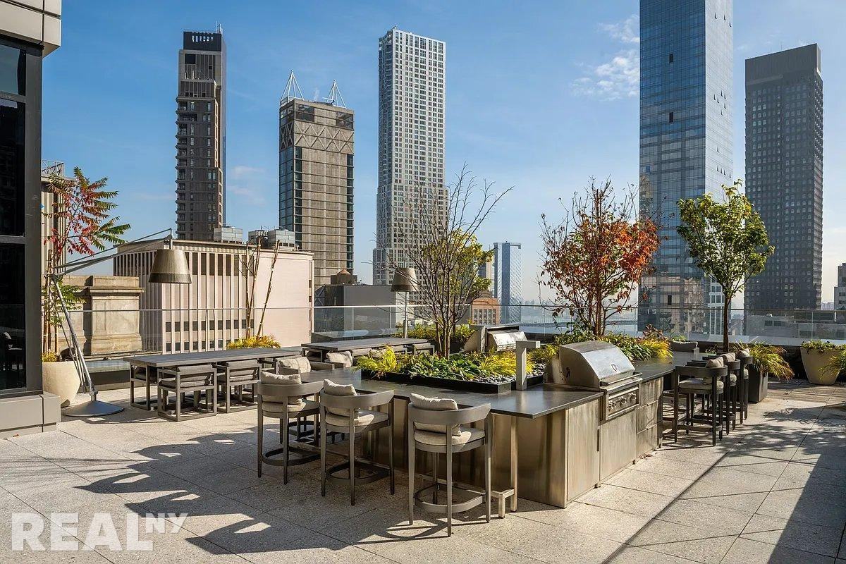 Dey St #21C - Photo 6 of 7