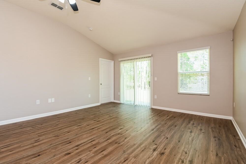 2555 Bear Creek Way - Photo 3 of 16