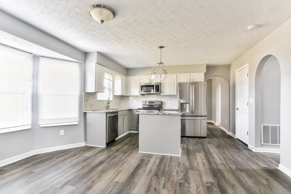 3226 Herr Dr - Photo 7 of 18