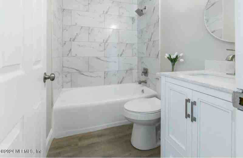 4212 Lane Ave S - Photo 6 of 8