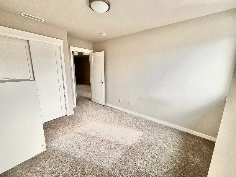 4015 Se Century Blvd - Photo 7 of 19