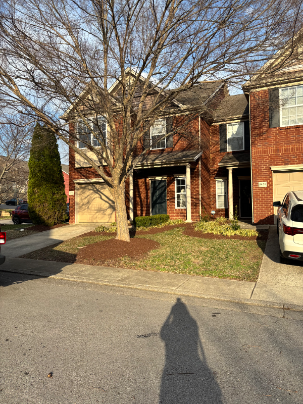 8432 Charbay Cir - Photo 2 of 17