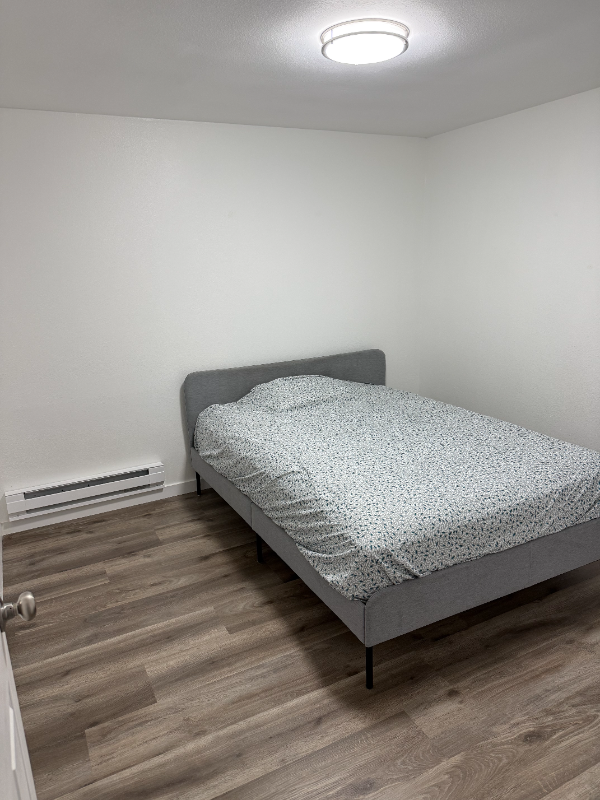 15215 8th Ave Ne - Photo 7 of 20