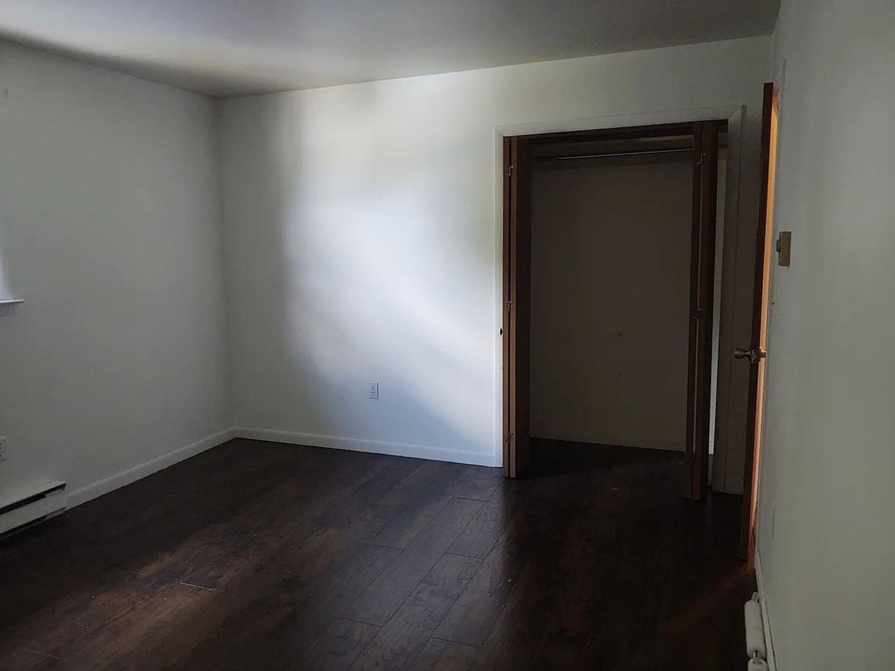 224 New St - Photo 3 of 15