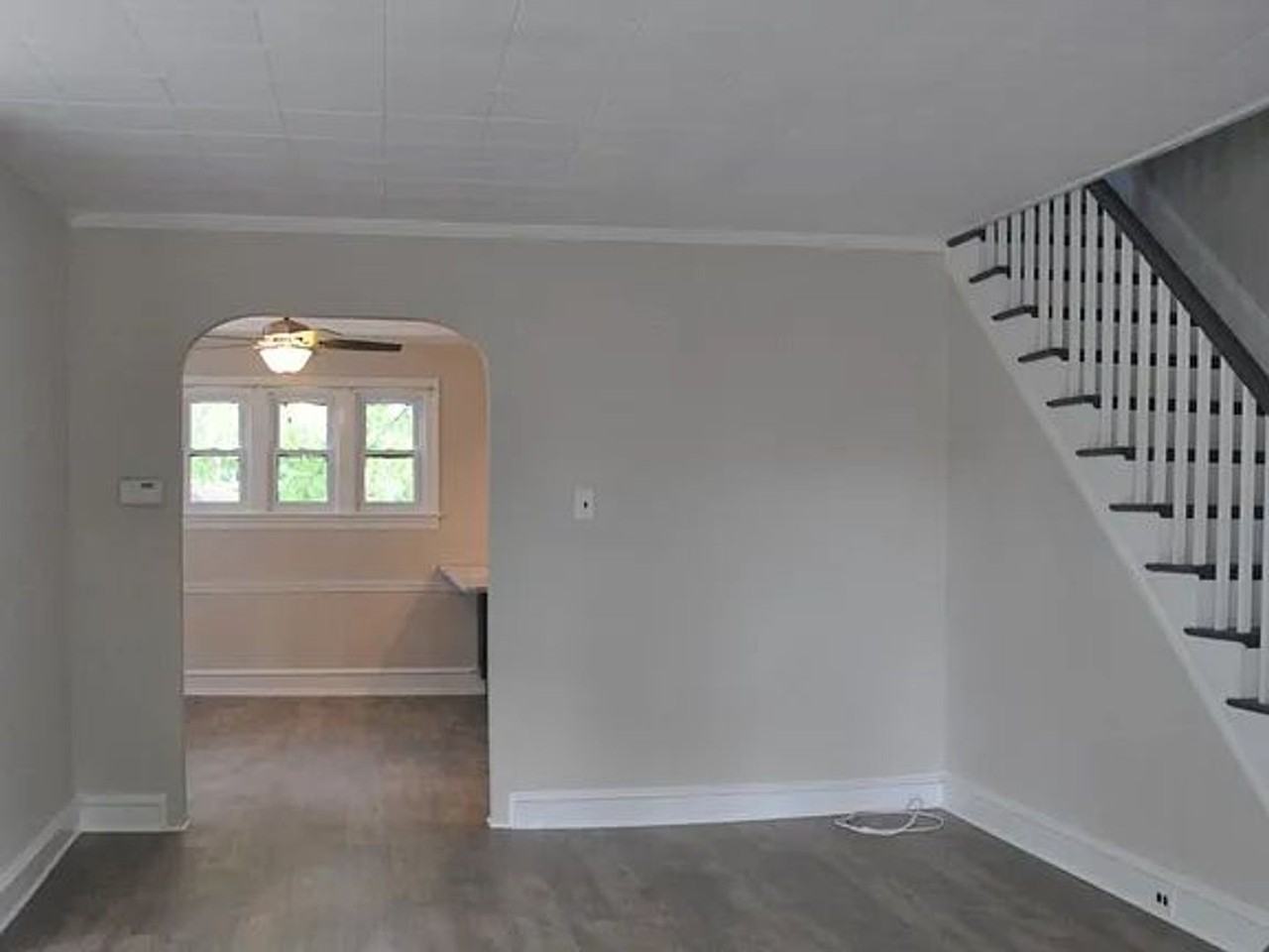 15 Stokes Ave - Photo 2 of 20