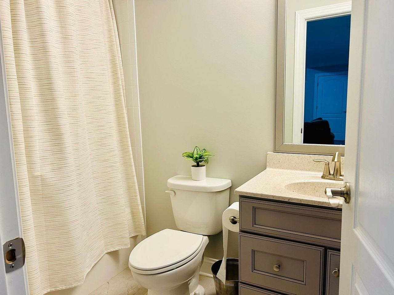 2844 Deer Creek Ct - Photo 3 of 18