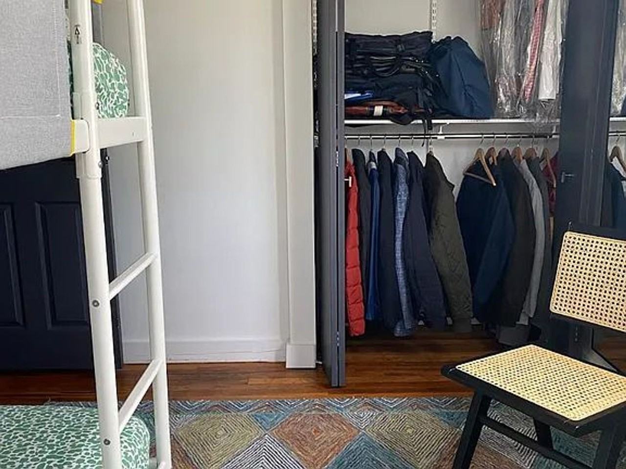 5 Halstead Pl - Photo 2 of 16