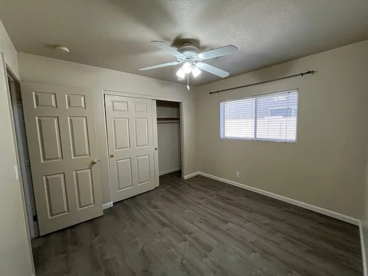 1153 E Butler Dr - Photo 2 of 10